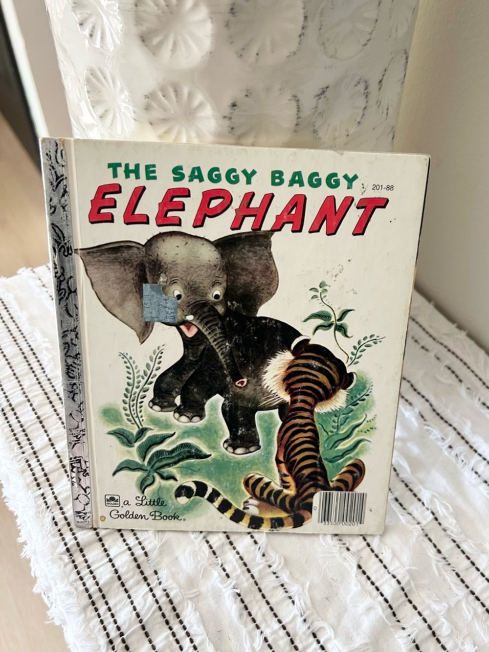 Vintage 1974 Little Golden Book The Saggy Baggy Elephant Book